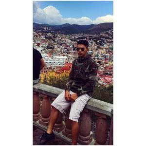 Meet your Posher, Eduardo